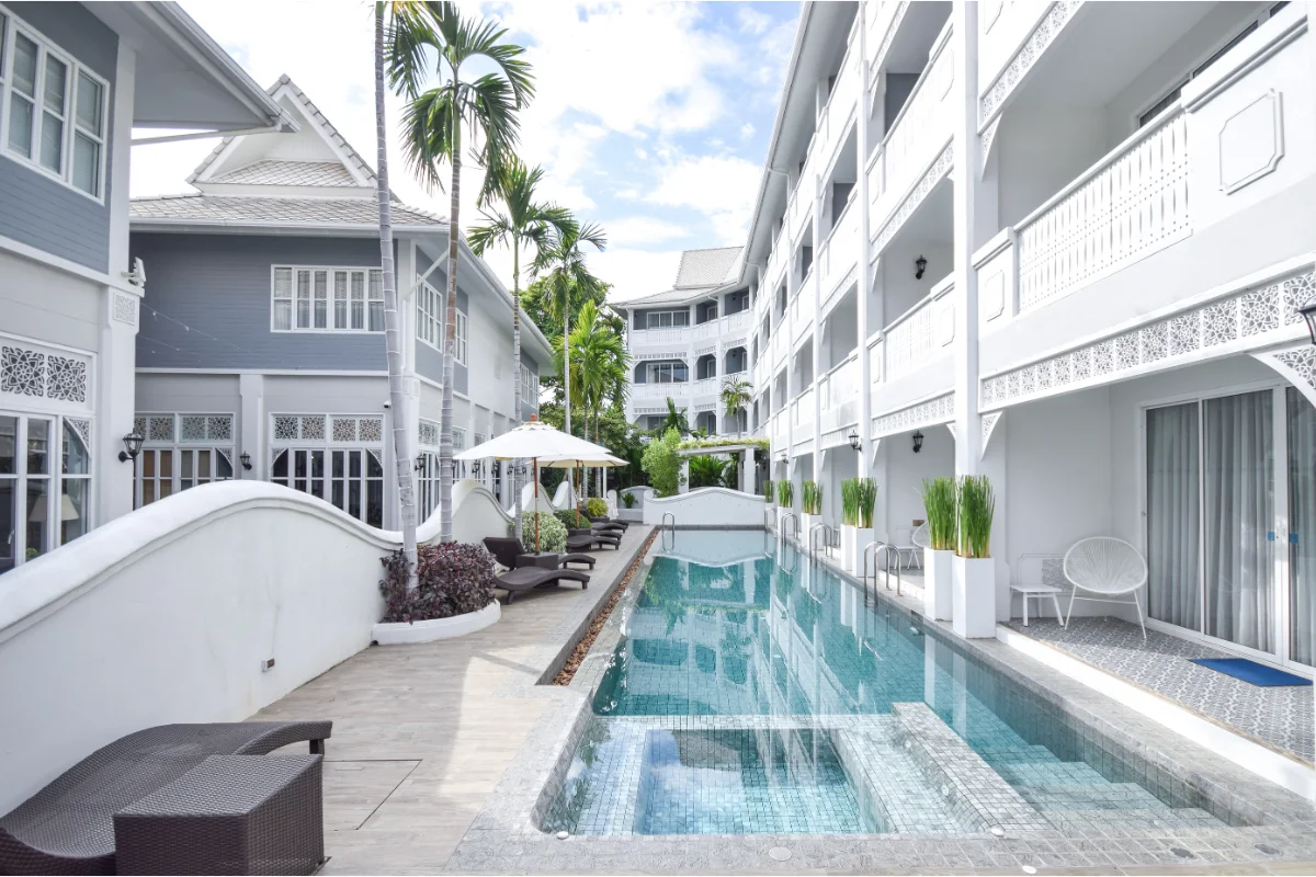 โรงแรมอะเวย์ เชียงใหม่ ท่าแพ รีสอร์ท